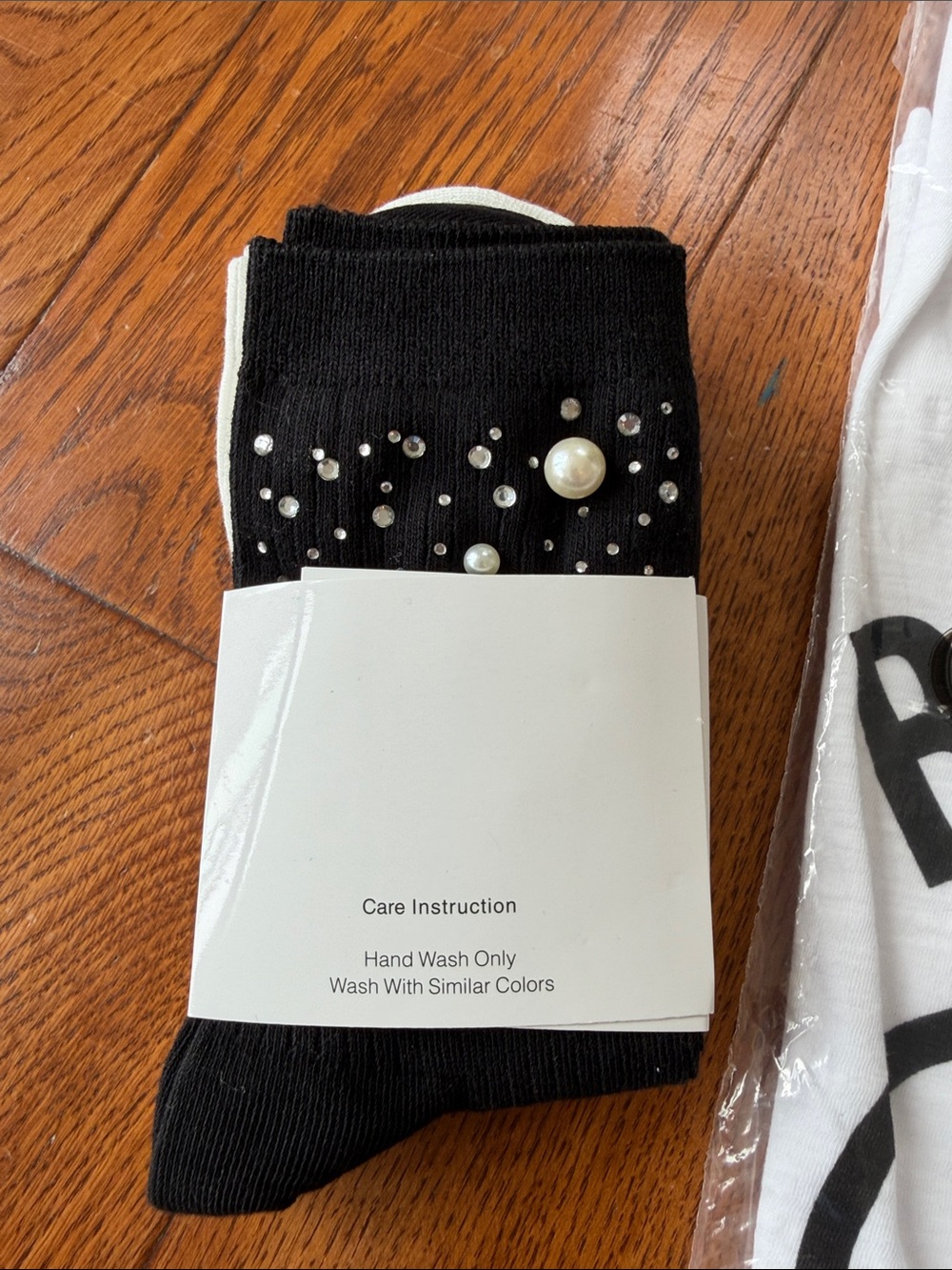 NWT Cinq à Sept Bonjour Tee and Socks 💕 - Picture 9 of 9